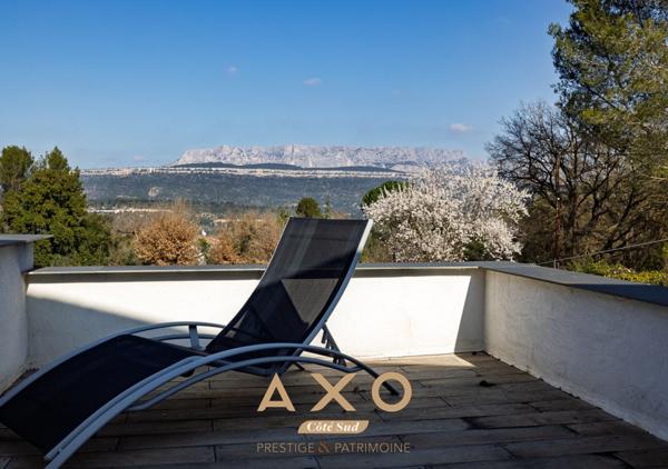 ENSEMBLE IMMOBILIER  – 285 M² – TERRAIN 4 000 M² - VUE SAINTE-VICTOIRE - 1 060 000€