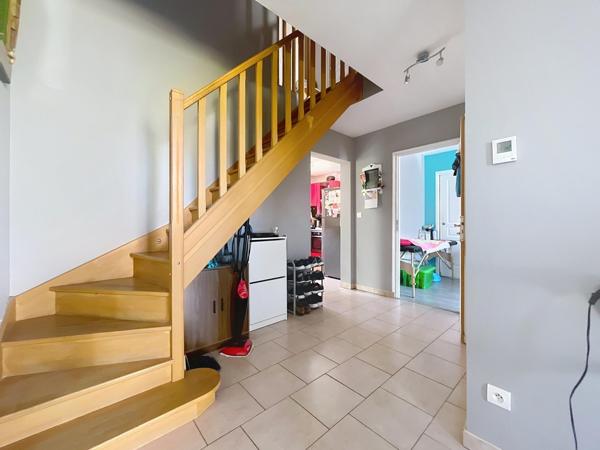 Maison à Montlouis-sur-Loire, 37270 - 6 pièces 150m²