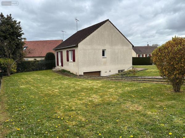 Pavillon à vendre à Mamers dans la Sarthe (72600), ref : 13873/965CV   
Résidentiel