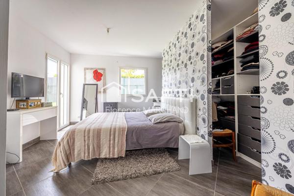 SUPERBE PLAIN-PIED AVEC VÉRANDA- 4 CH-1 BUREAU- GRAND GARAGE