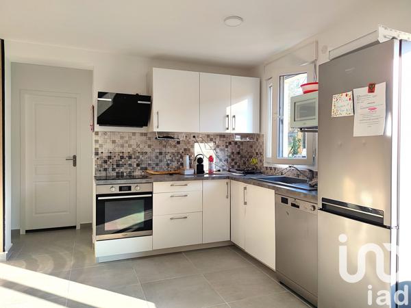 Maison traditionnelle 6 pièces de 130 m² à Villemeux-sur-Eure (28210)