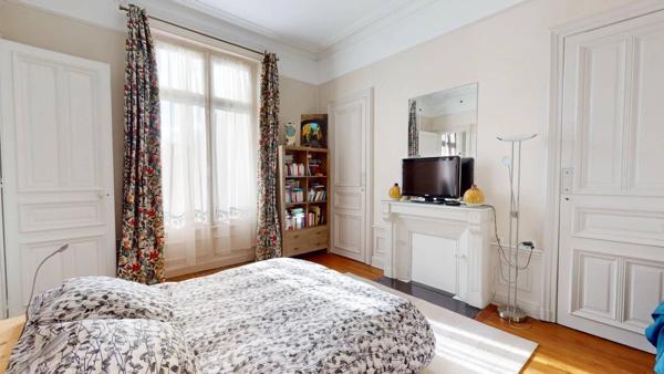 Maison de Maître avec son Authenticité Préservée