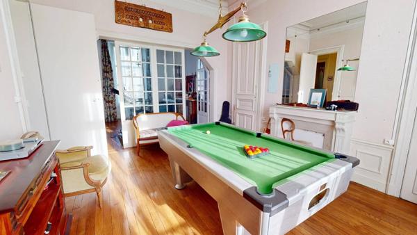 Maison de Maître avec son Authenticité Préservée