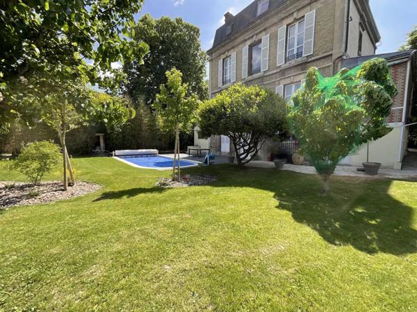 Maison de Maître avec son Authenticité Préservée