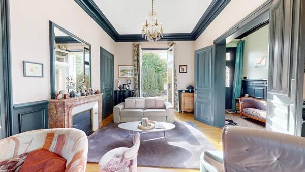 Maison de Maître avec son Authenticité Préservée