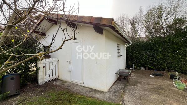 Ensemble immobilier à 200 m de l'océan un T3 et deux T2