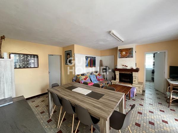 Ensemble immobilier à 200 m de l'océan un T3 et deux T2