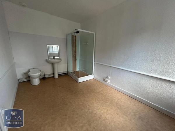 Maison à louer 5 pièces 167m² Laval (53000)