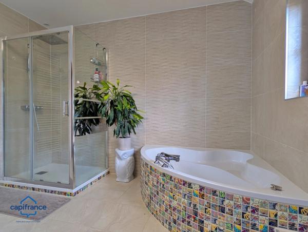 Dpt Haut-Rhin (68), à vendre BLOTZHEIM maison de 179 m² - 4 chambres - Terrain de 557 m² -