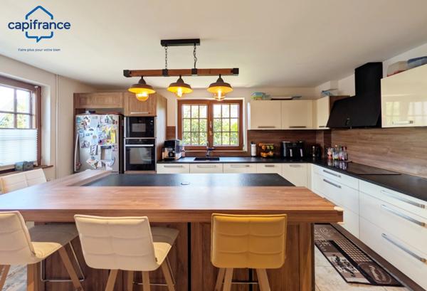 Dpt Haut-Rhin (68), à vendre BLOTZHEIM maison de 179 m² - 4 chambres - Terrain de 557 m² -