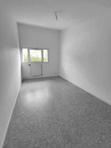 LES MINIMES – 24 RUE JEAN EFFEL – APPARTEMENT T3 – N°18 – 2ème ETAGE