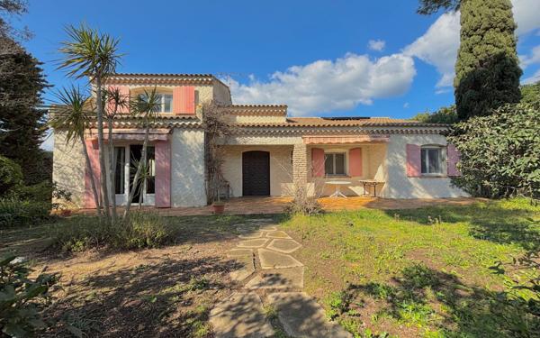 Maison à vendre    6 pièces • 204,51 m2 Martigues