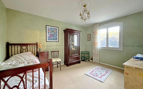 Maison à vendre    6 pièces • 204,51 m2 Martigues