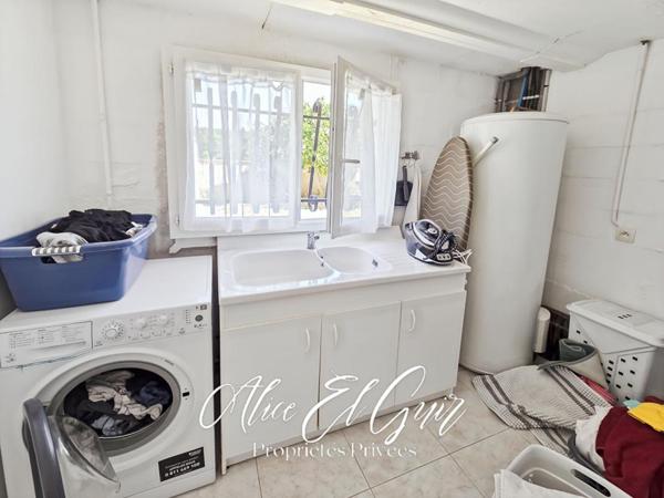 CARCASSONNE - Maison 105 m² sur 1001 m² de terrain