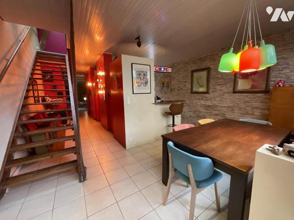 A VENDRE - NANTES DURANTIERE - LOFT de 204 m² habitables + Atelier 150 m² - Jardin