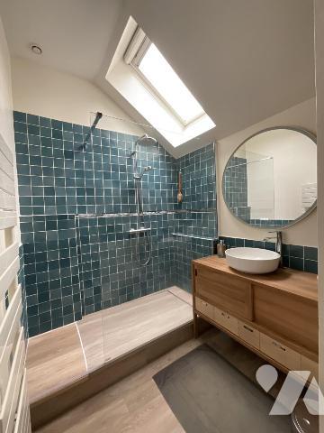 A VENDRE - NANTES DURANTIERE - LOFT de 204 m² habitables + Atelier 150 m² - Jardin