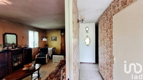 Maison rustique 4 pièces de 94 m² à Rians (83560)