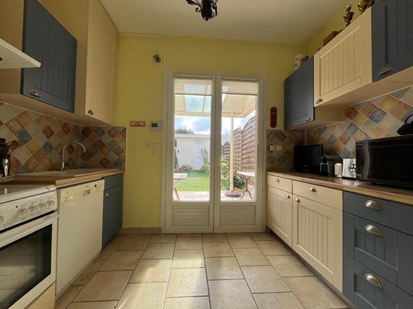 Vente Maison94 m² - 4 Pièces - ROYAN (17200)