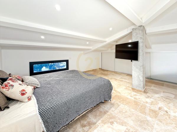 Appartement T5 à vendre  5 pièces - 154,62 m2 CALVI - 202
