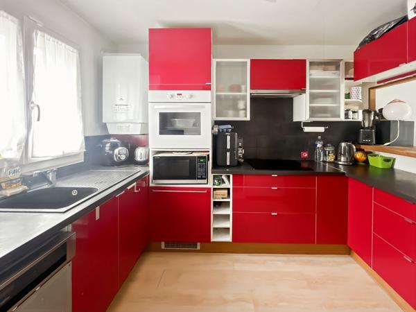 Maison Vaureal 5 pièce(s) 90 m2