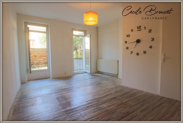 ARLES-SUR-TECH (66150) – Maison de village 5 pièces rénovée avec cour intérieure et possibilité de terrasse