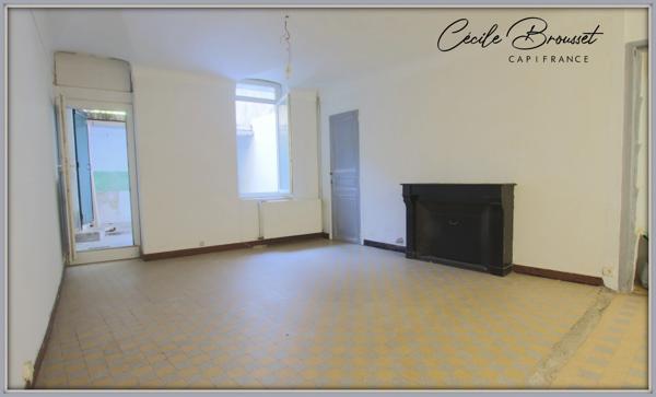 ARLES-SUR-TECH (66150) – Maison de village 5 pièces rénovée avec cour intérieure et possibilité de terrasse