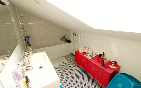 Maison à vendre    4 pièces • 96 m2 Créteil