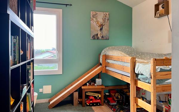 Maison à vendre    5 pièces •  Orthevielle