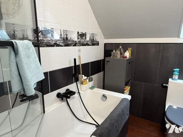 maison néo-bretonne