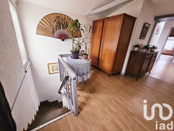 Maison 6 pièces de 160 m² à Joigny (89300)