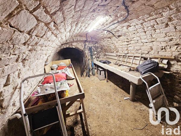 Maison 6 pièces de 160 m² à Joigny (89300)