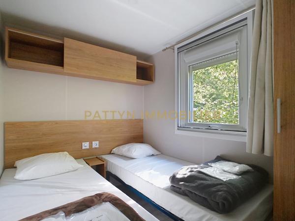 Votre résidence de loisirs aux portes de Lyon – Mobil-home récent 3 chambres