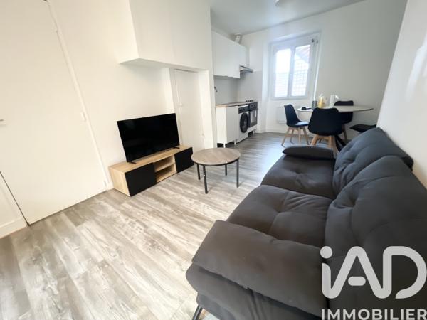 Location appartement 2 pièces 33 m² Corbeil-Essonnes