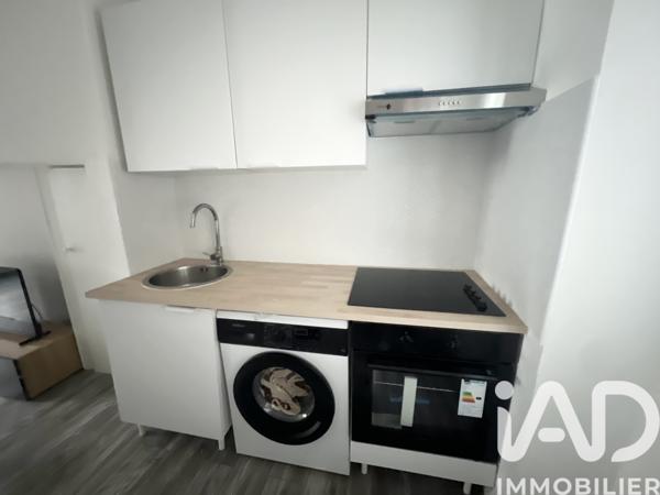 Location appartement 2 pièces 33 m² Corbeil-Essonnes
