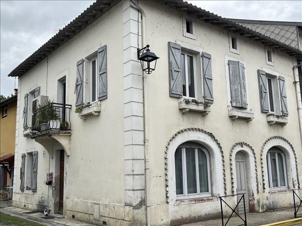 Maison à vendre |  Saint-Martory |  6 pièces | 150 m²