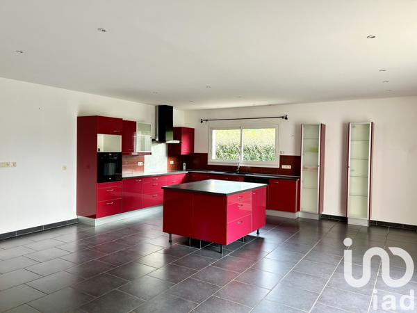 Maison à vendre 4 pièces 190 m² Saint-Céré