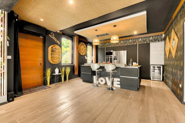 LAGRÂCE-DIEU – Charmante toulousaine familiale de 215 m² avec piscine sur un terrain de 1 500 m²