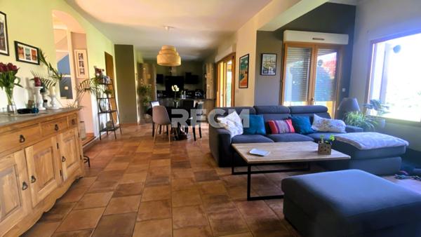 Morigny-Champigny (91150) MAISON AVEC JARDIN DE 690 M²