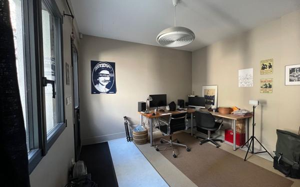 Maison à vendre    6 pièces • 260 m2 Saint-Maur-des-Fossés