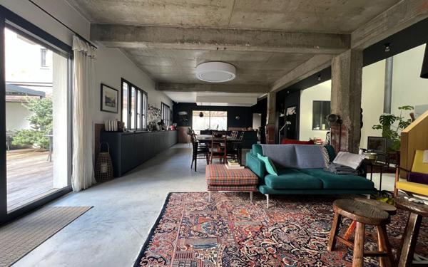 Maison à vendre    6 pièces • 260 m2 Saint-Maur-des-Fossés