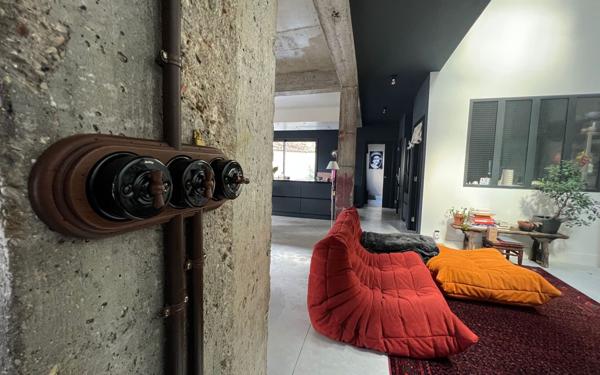 Maison à vendre    6 pièces • 260 m2 Saint-Maur-des-Fossés