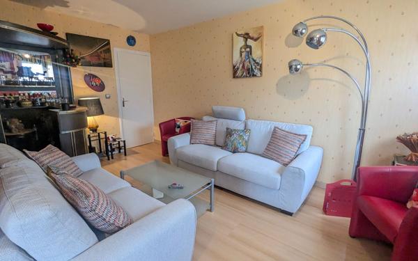 Appartement à vendre    6 pièces • 133,67 m2 Caen