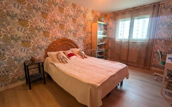 Appartement à vendre    6 pièces • 133,67 m2 Caen