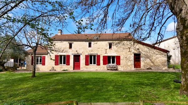 Maison en pierre, charme authentique, calme absolu, 7500 m²