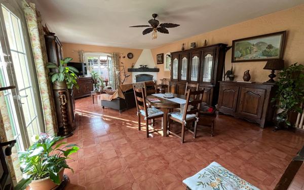 Maison à vendre    5 pièces • 125 m2 Cagnes-sur-Mer