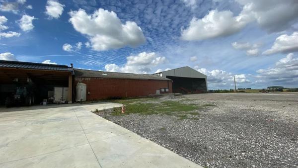 Achat - Immeuble Noordpeene 59670 400 m 2 1866 m 2