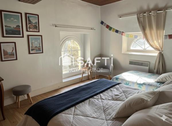 "Vivez en grand à Mirande : Une demeure d'exception qui s'autofinance