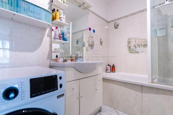 Appartement lumineux, au calme, avec balcon