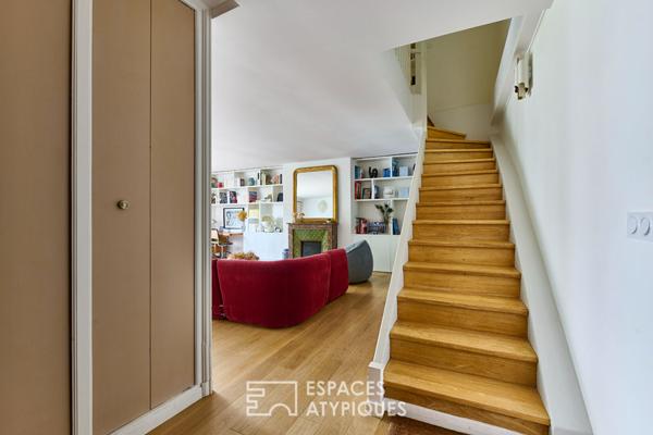 Duplex traversant avec balcon dans ancien hôtel particulier – Place du Maréchal Juin