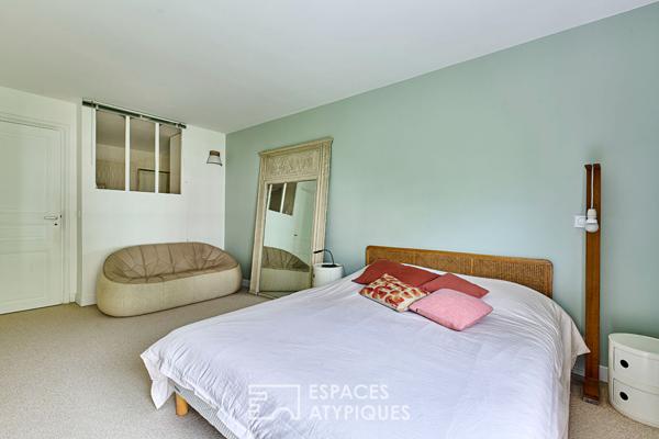 Duplex traversant avec balcon dans ancien hôtel particulier – Place du Maréchal Juin